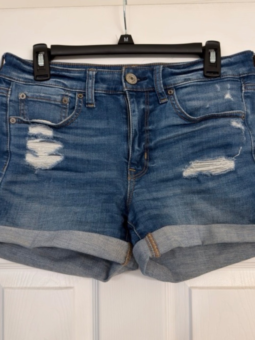 EUC American Eagle Midi Shorts Size 8